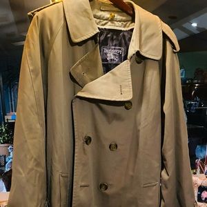 Burberry Men’s wool lined Rain Trench Coat